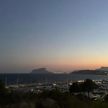 Moderno Centro Pet Friendly Moraira